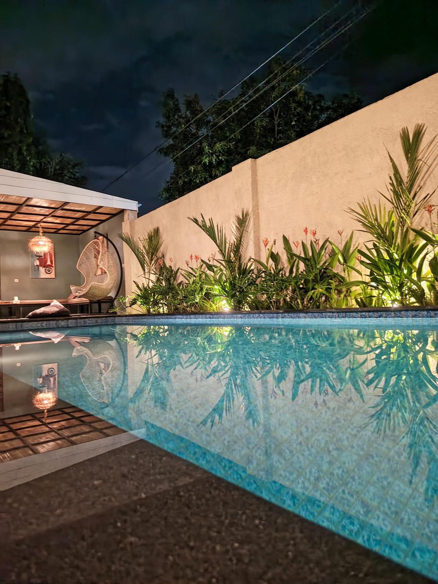 Zavana Rooms & Restaurant Tanjungkarang Экстерьер фото