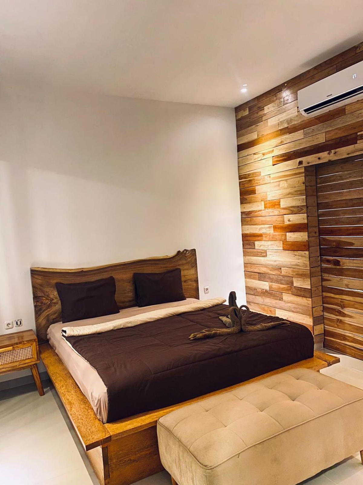 Zavana Rooms & Restaurant Tanjungkarang Экстерьер фото